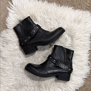 BOC Black Leather Ankle Boots Grunge Women 6.5 Eris Studded Motorcycle Chunky